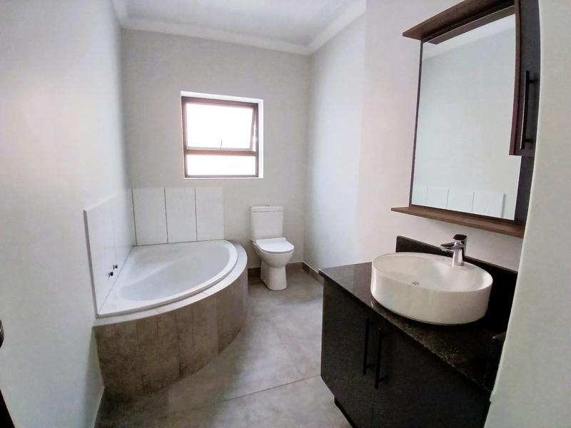 4 Bedroom Property for Sale in Stilbaai Wes Western Cape